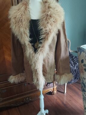 Women's Brown Faux Shearling Trim Coat - Plush Collar and Cuffs